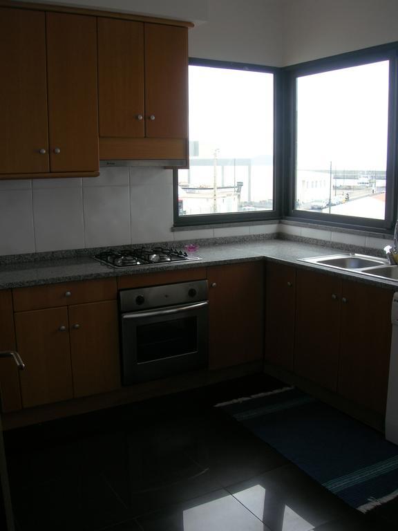 Apartamentos Amarelo 카니살 객실 사진